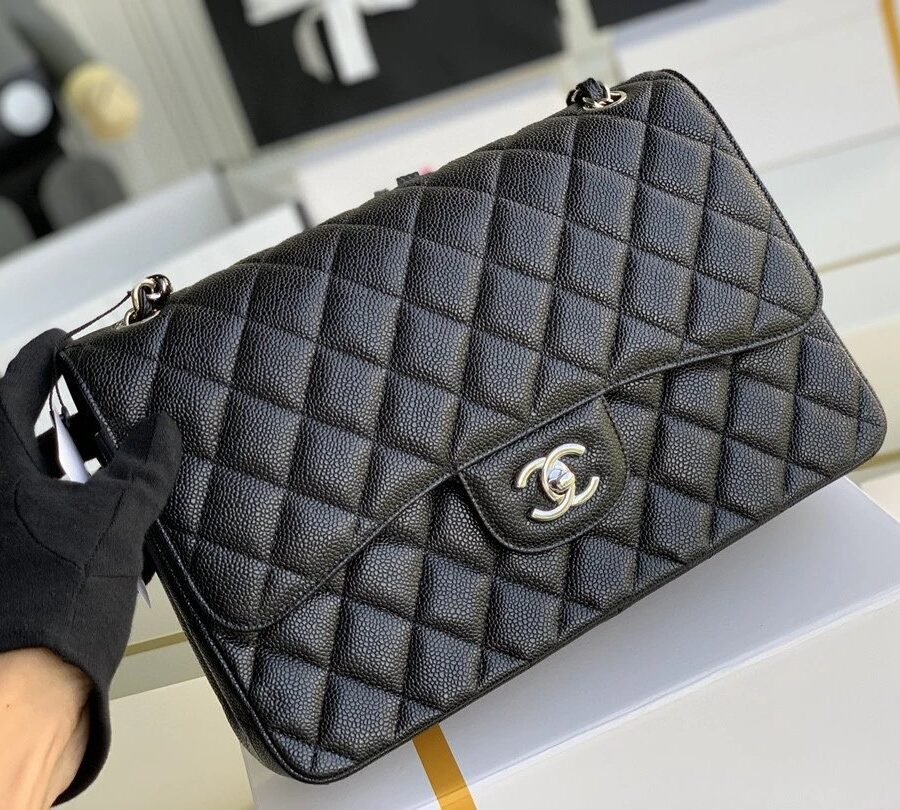 Classic flap , black caviar with silver hardware