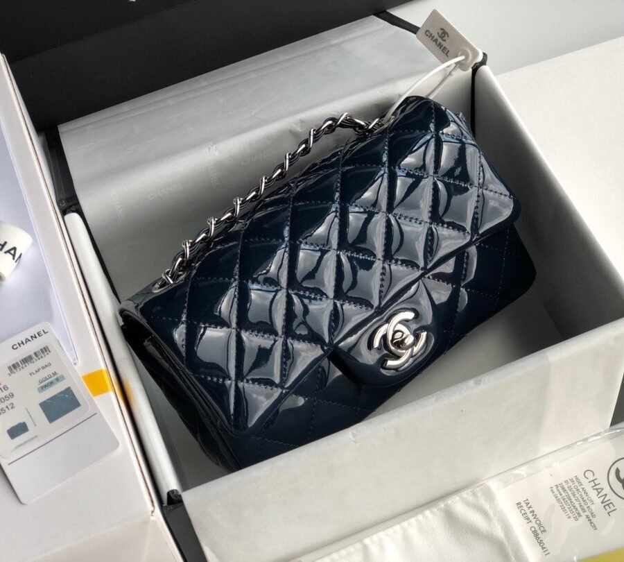 Classic Flap Small , black patent leather with silver hardware