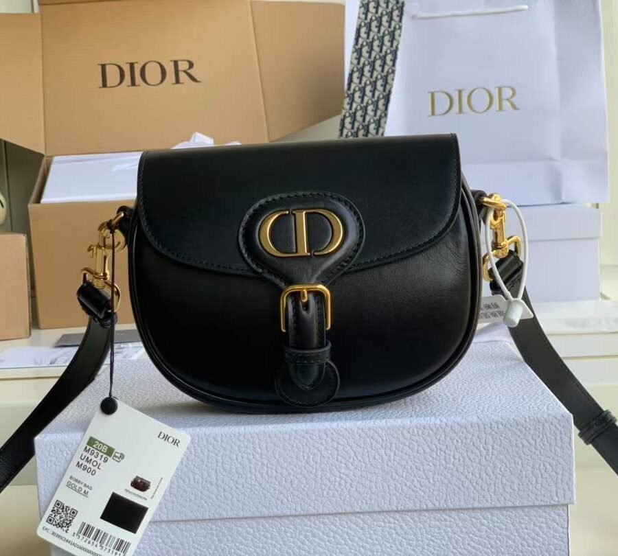 MEDIUM DIOR BOBBY BAGBlack