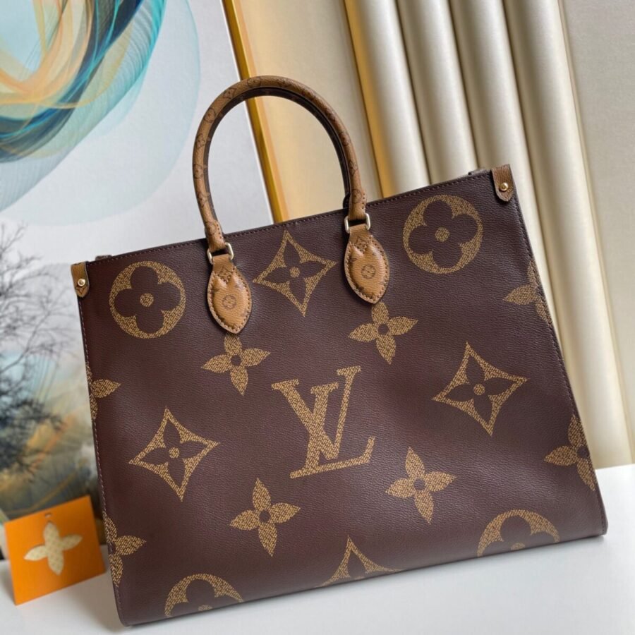 ONTHEGO GMMonogram and Monogram Reverse canvas