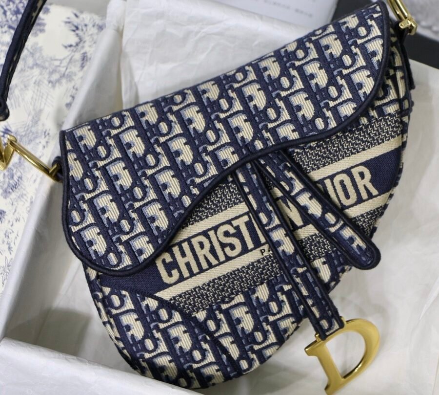 SADDLE BAGBlue Dior Oblique